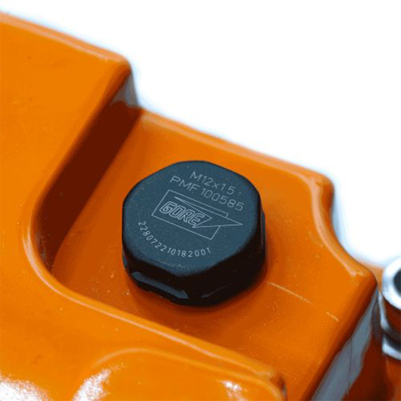 LIONTRON LiFePO4 12,8V 100Ah LX Arctic Smart BMS mit Bluetooth - Marine IP67